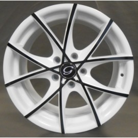 W9517 18''X8 WHITE & BLACK